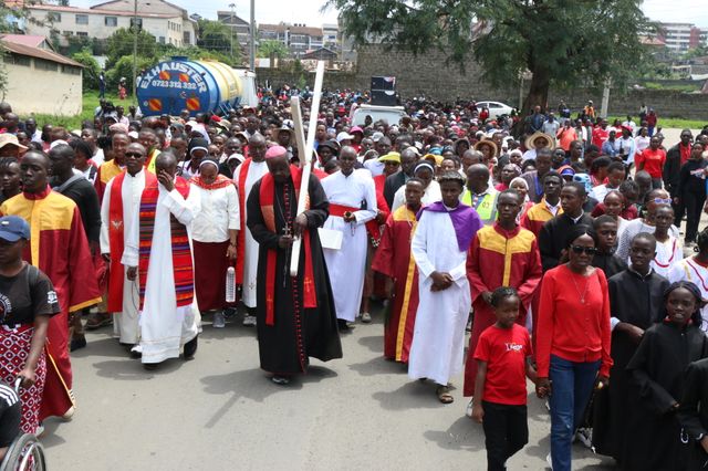 Pics: Catholics mark Good Friday with the Stations of the Cross from Christ the King Cathedral, Nakuru.