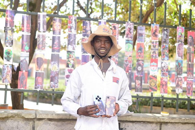 Biz Lounge: Turning trendy phone stickers into profit