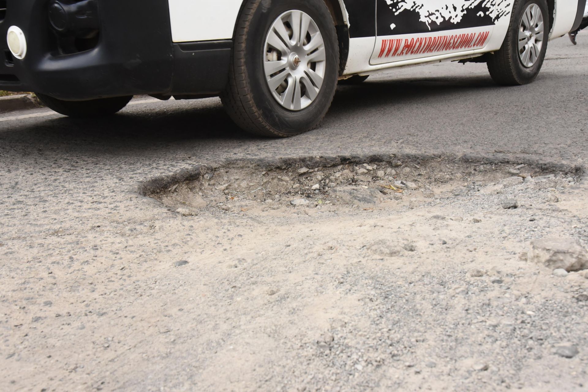 Nakuru CBD: Motorists decry increase in potholes on major roads