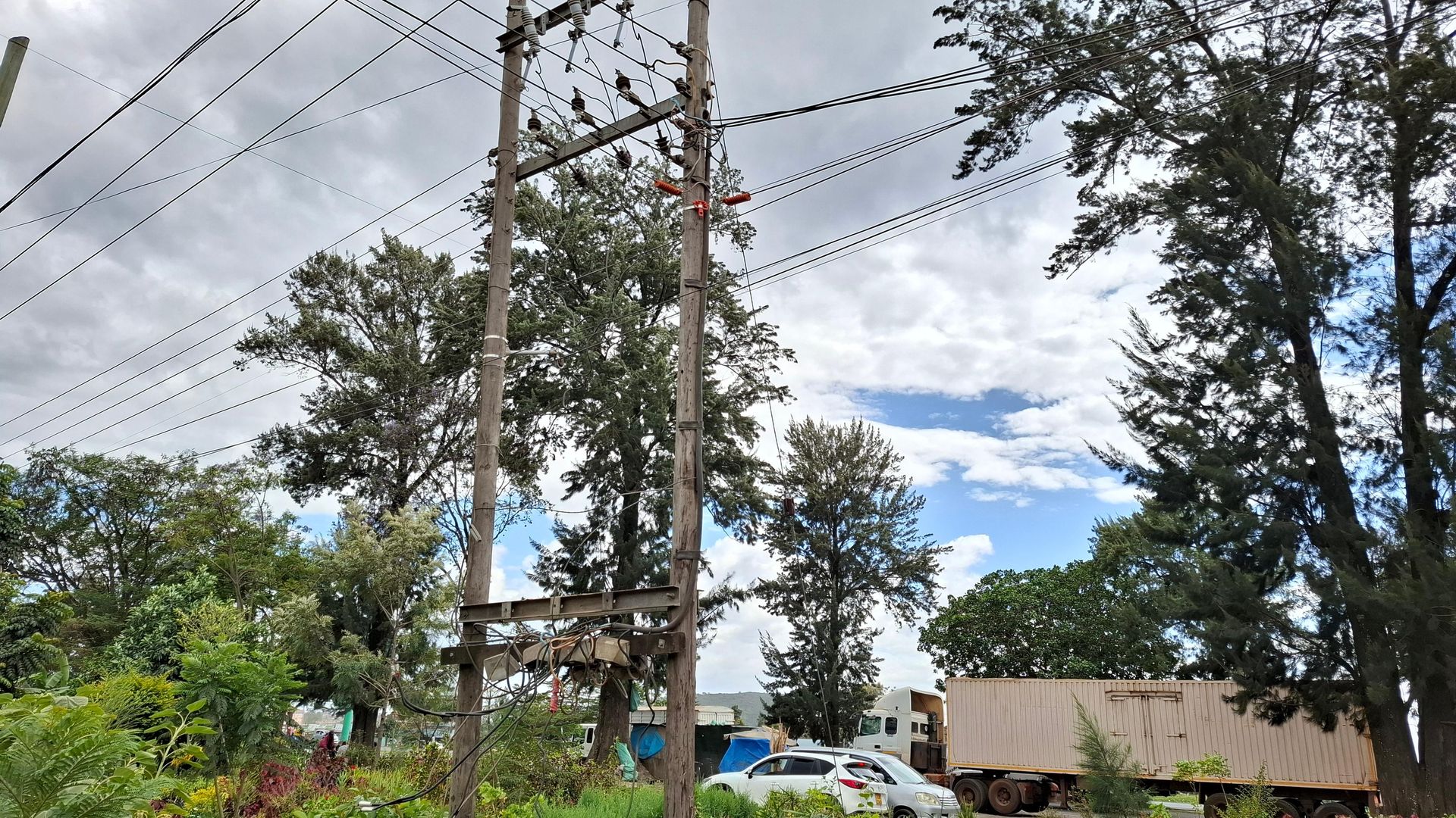 Faulty transformer leaves Free Area residents without power for one week