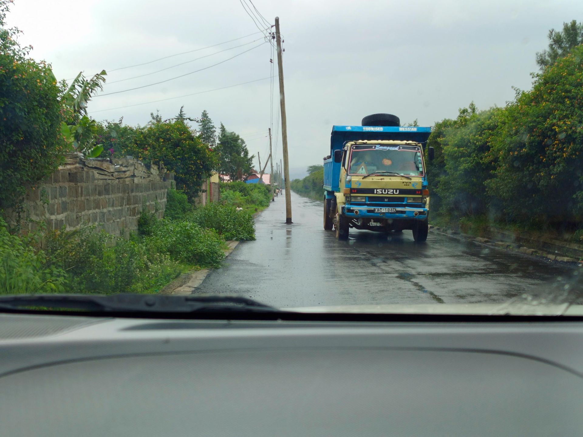 Outrage as electricity pole kills boda boda rider on freshly laid tarmac in Lanet